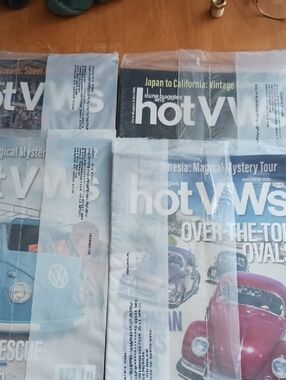 hotVWs Magazine Lot - VW Beetle and Bus Covers (Blue, Red)